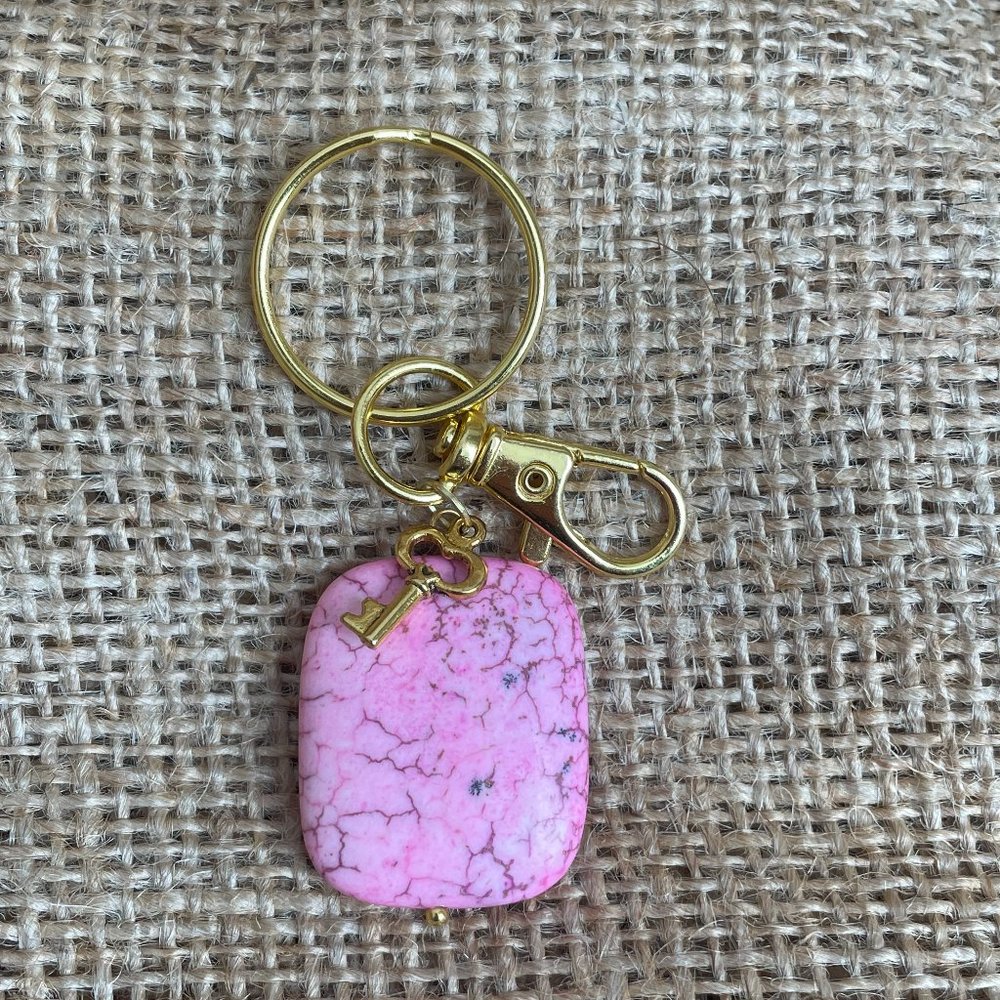 Pink Howlite Gold Charm Keyring Keychain NWOT